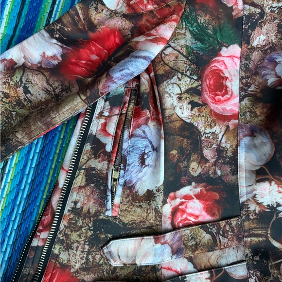 Floral Moto Jacket by TOV Sz 38 scuba flower statement jacket - Picture 6 of 14